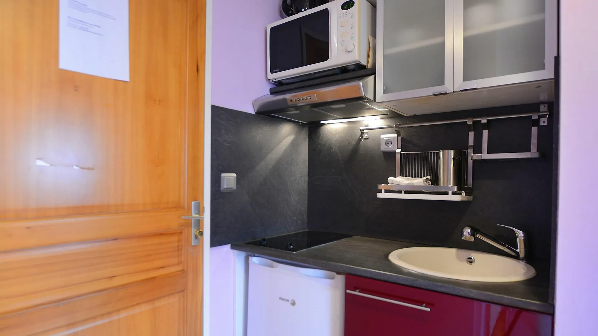 ליון Part Dieu Charial Suites & Chambres